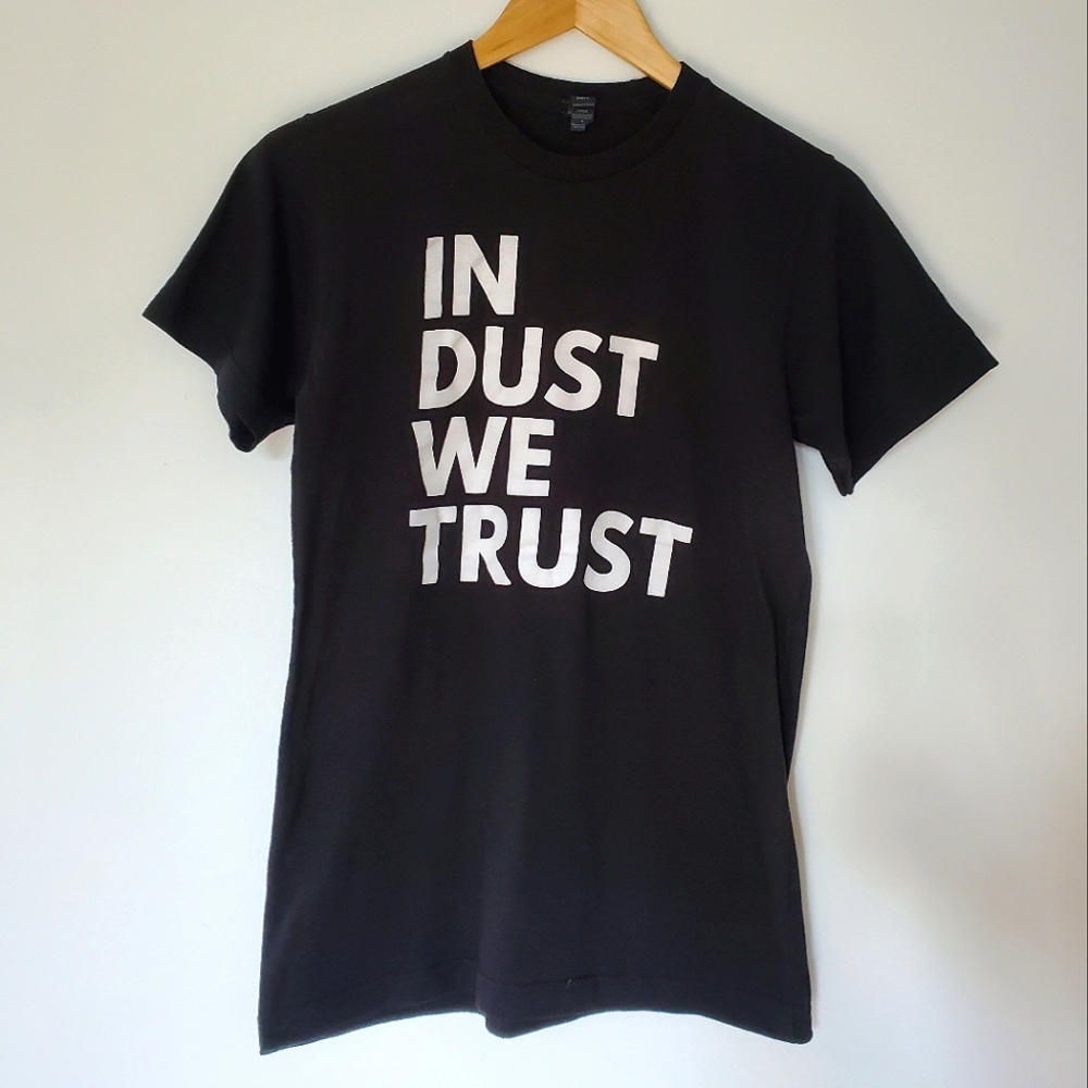 In Dust We Trust - Curio Collective Halifax Vintage Show Black T-Shirt (Small)